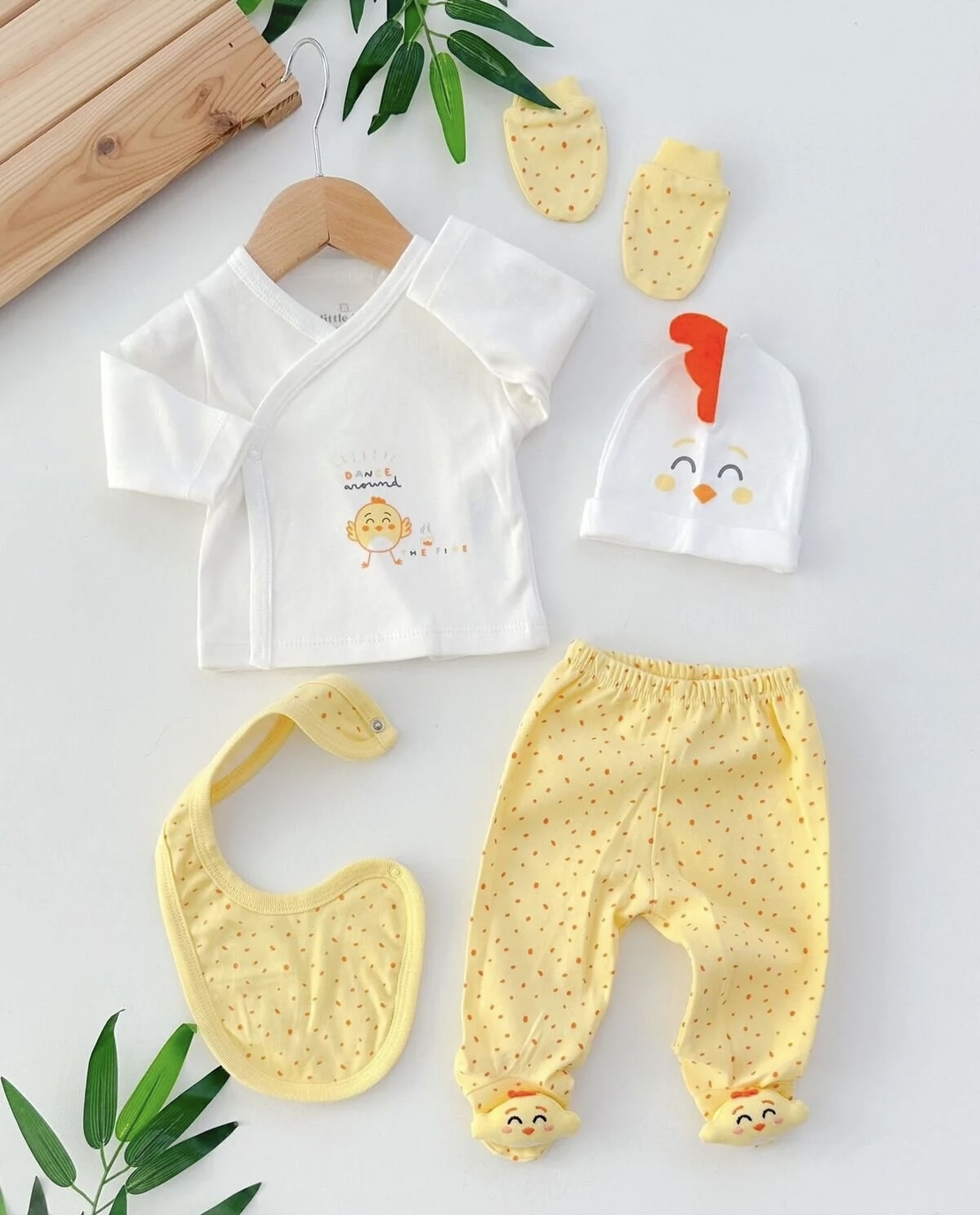 Бебешки комплект 5 части Пиленце