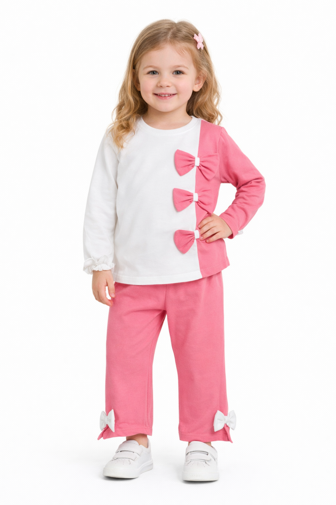 Детски комплект в розово и бяло с панделки