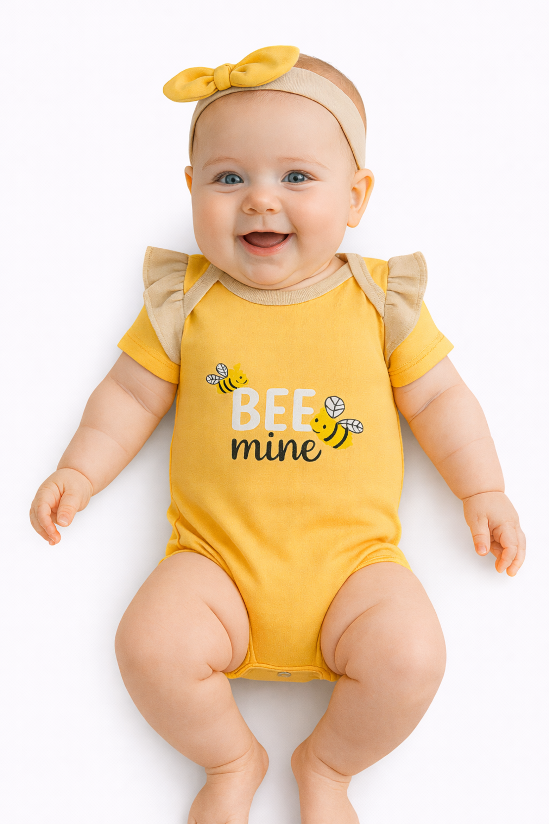 Бебешки ромпър с пчелички