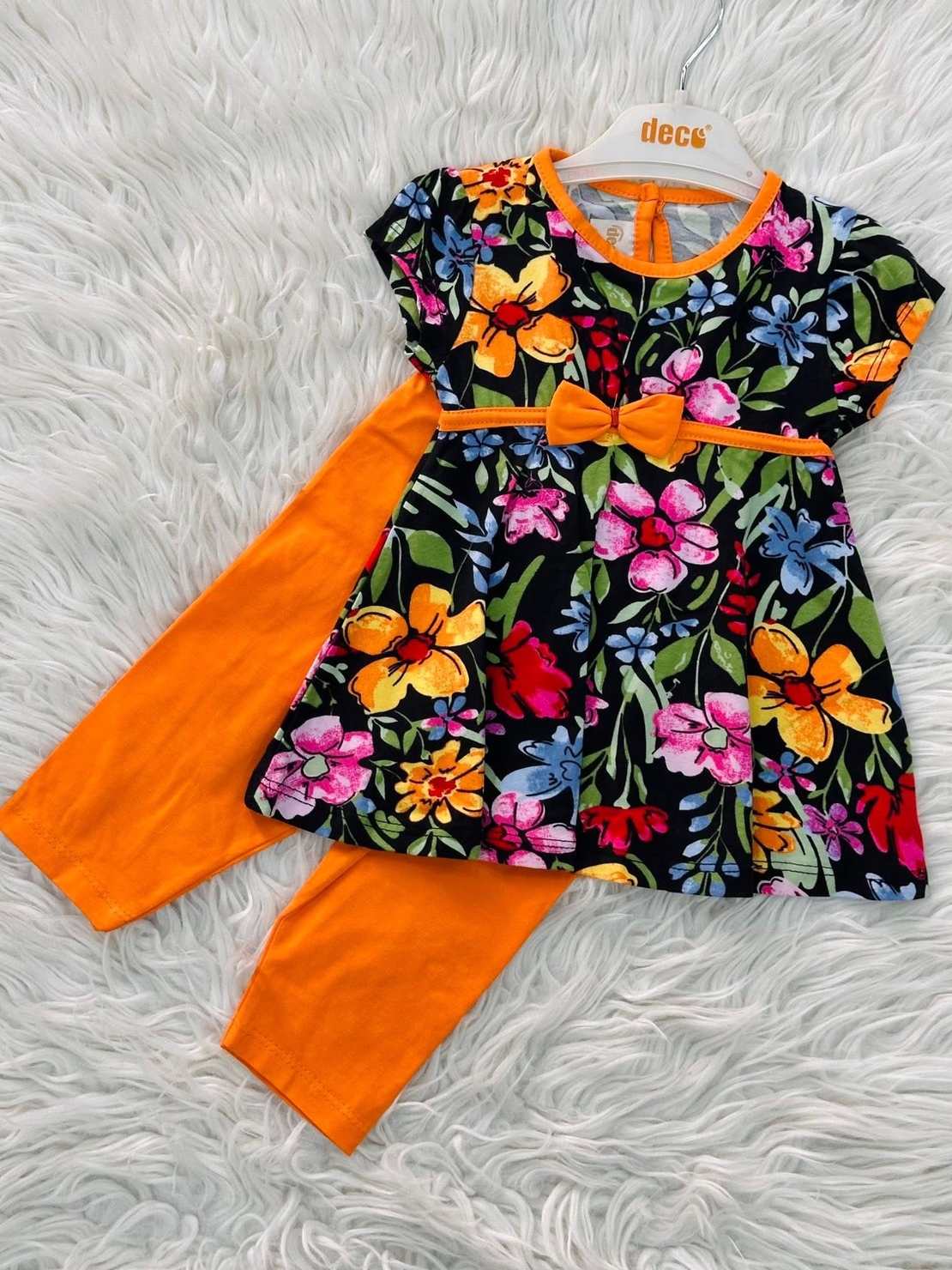 Цветен детски комплект за момиче