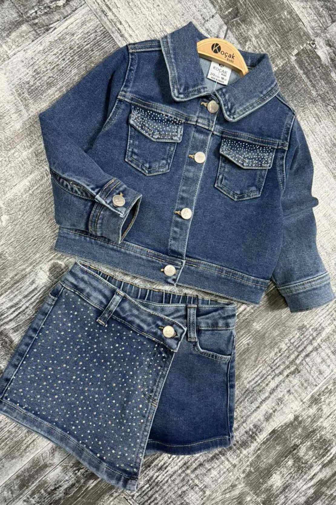 Дънков комплект за момиче с камъчета