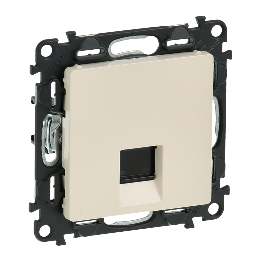 Legrand RJ45 Cat. 6 UTP Valena life крем