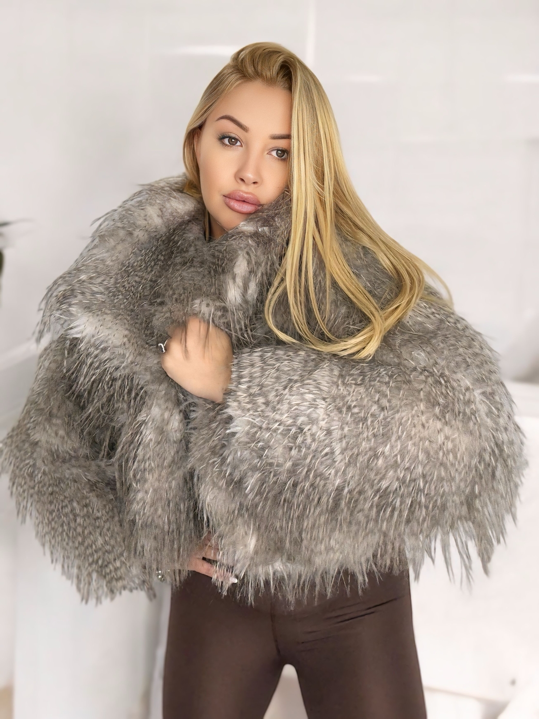 Двулицево яке Frost Luxe