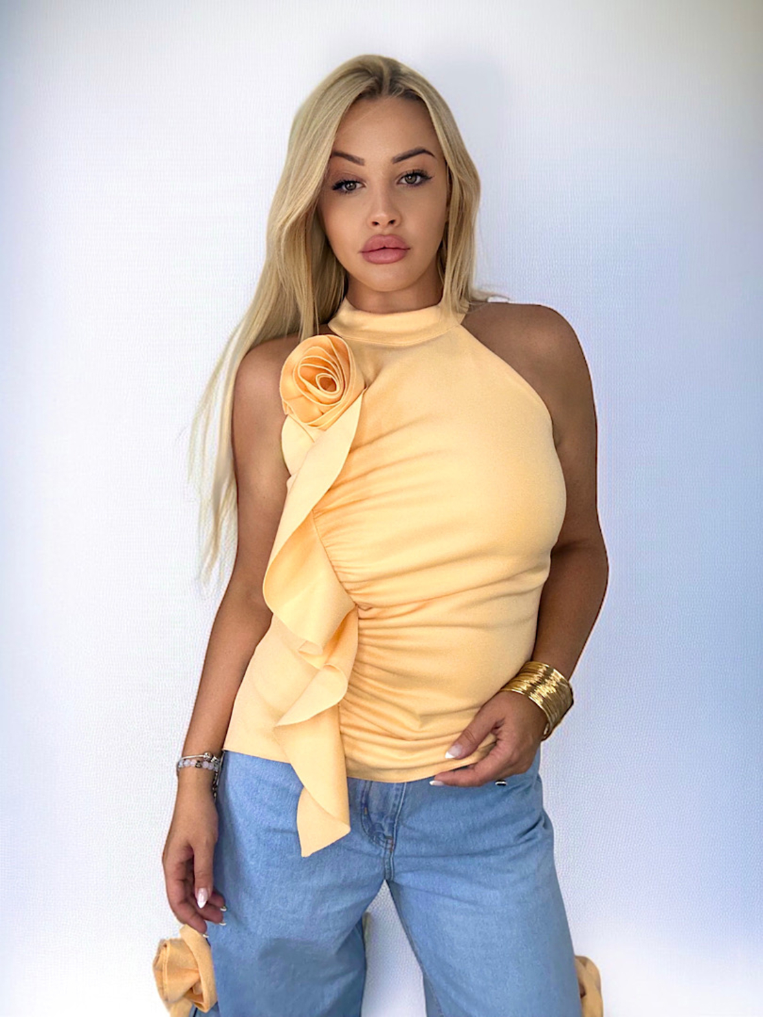 Топ  Peach Bloom