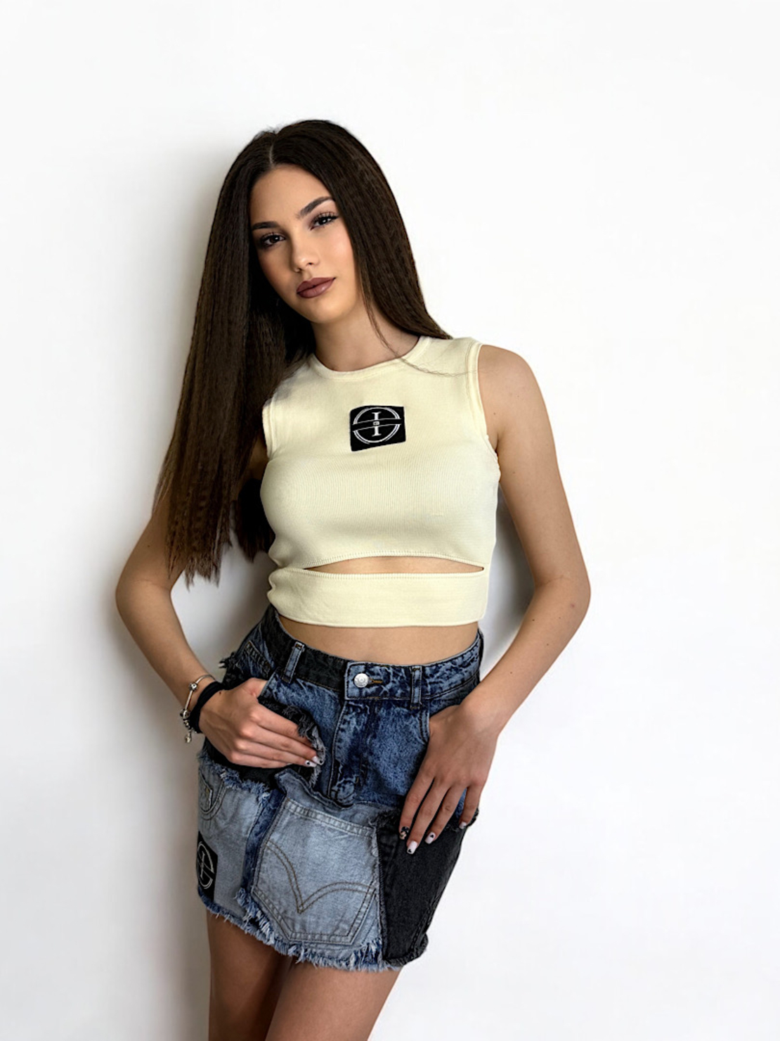 Потник Nude Cut Crop