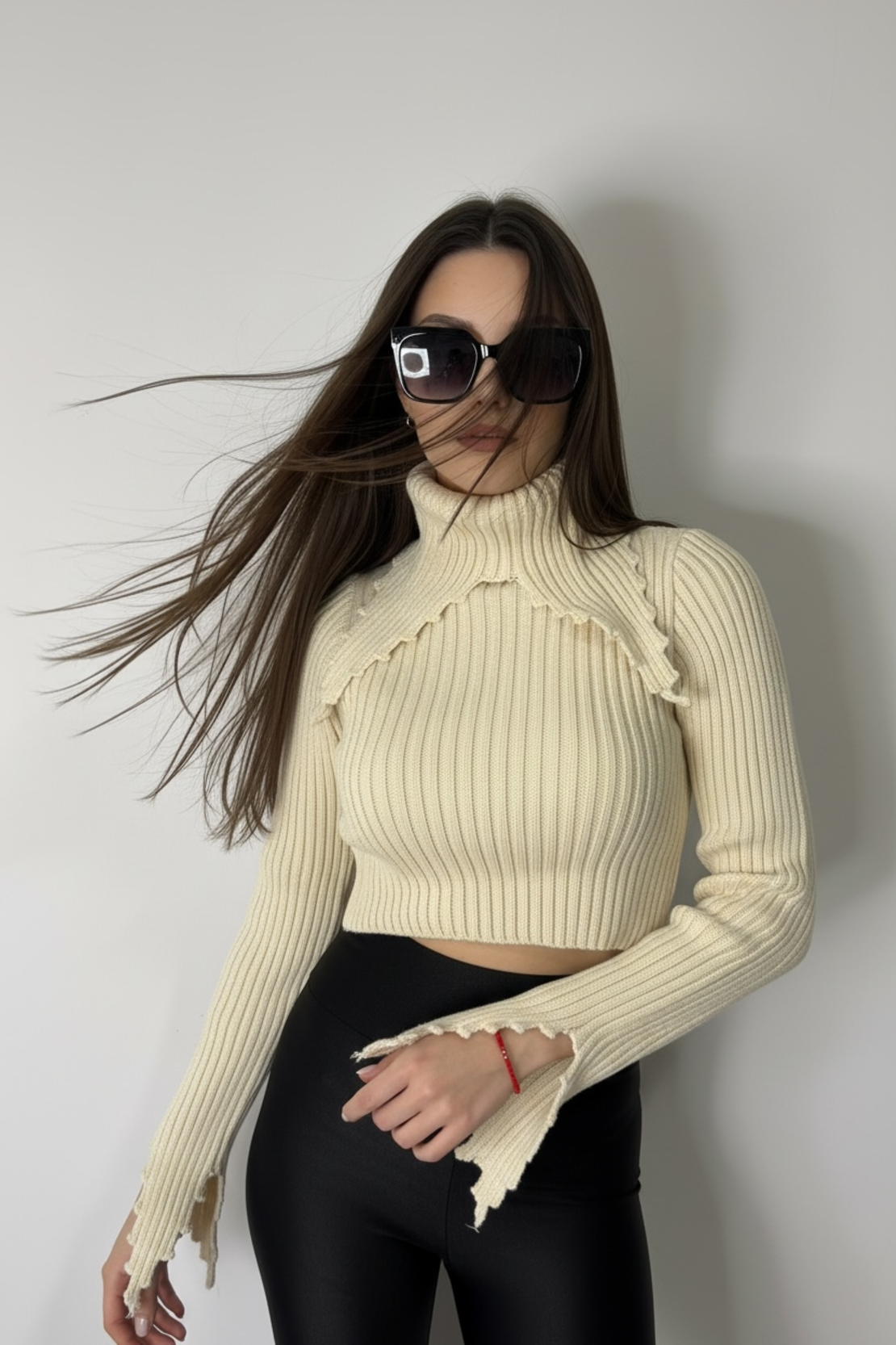 Пуловер Ivory Knit