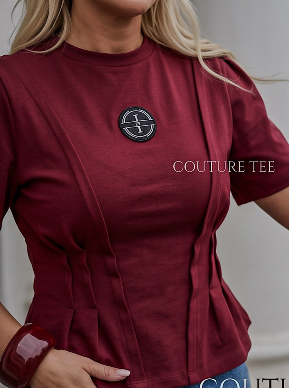 Couture Tee- Дамска бордо тениска