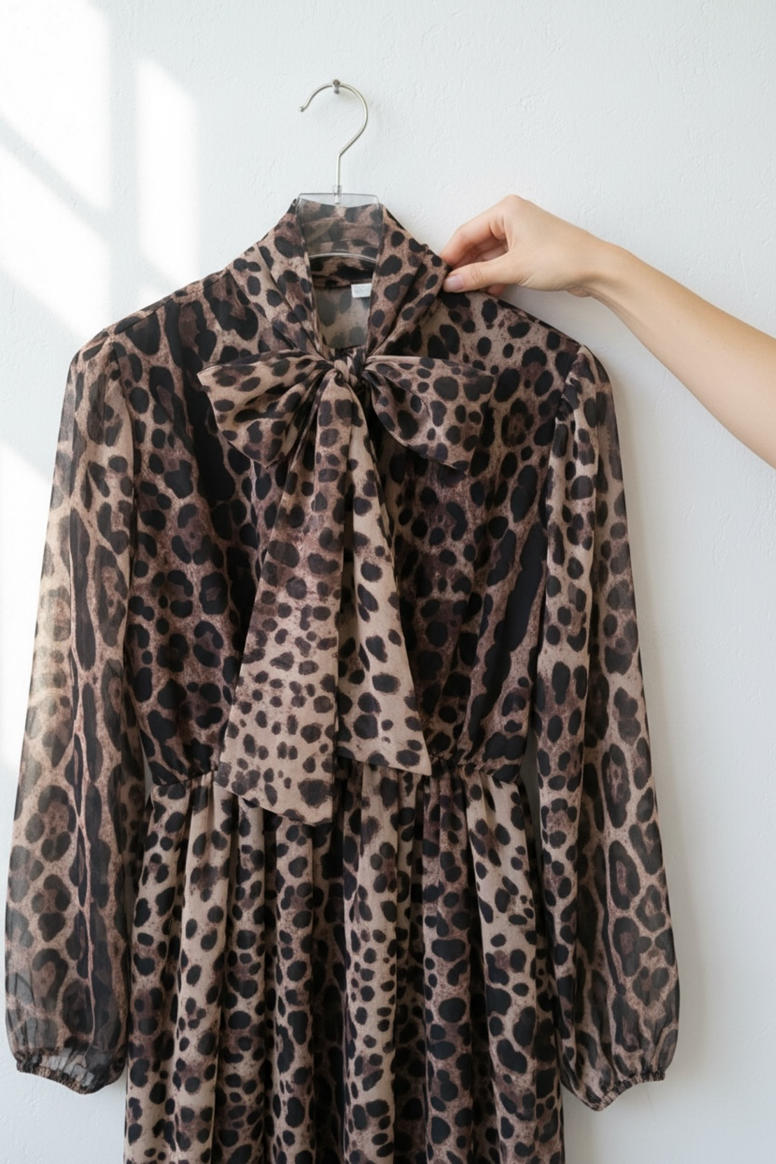 Feline – Леопардова ефирна рокля с панделка