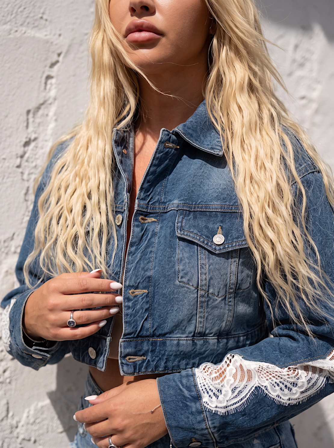 Femme 13 Denim – Дамско дънково яке с дантела