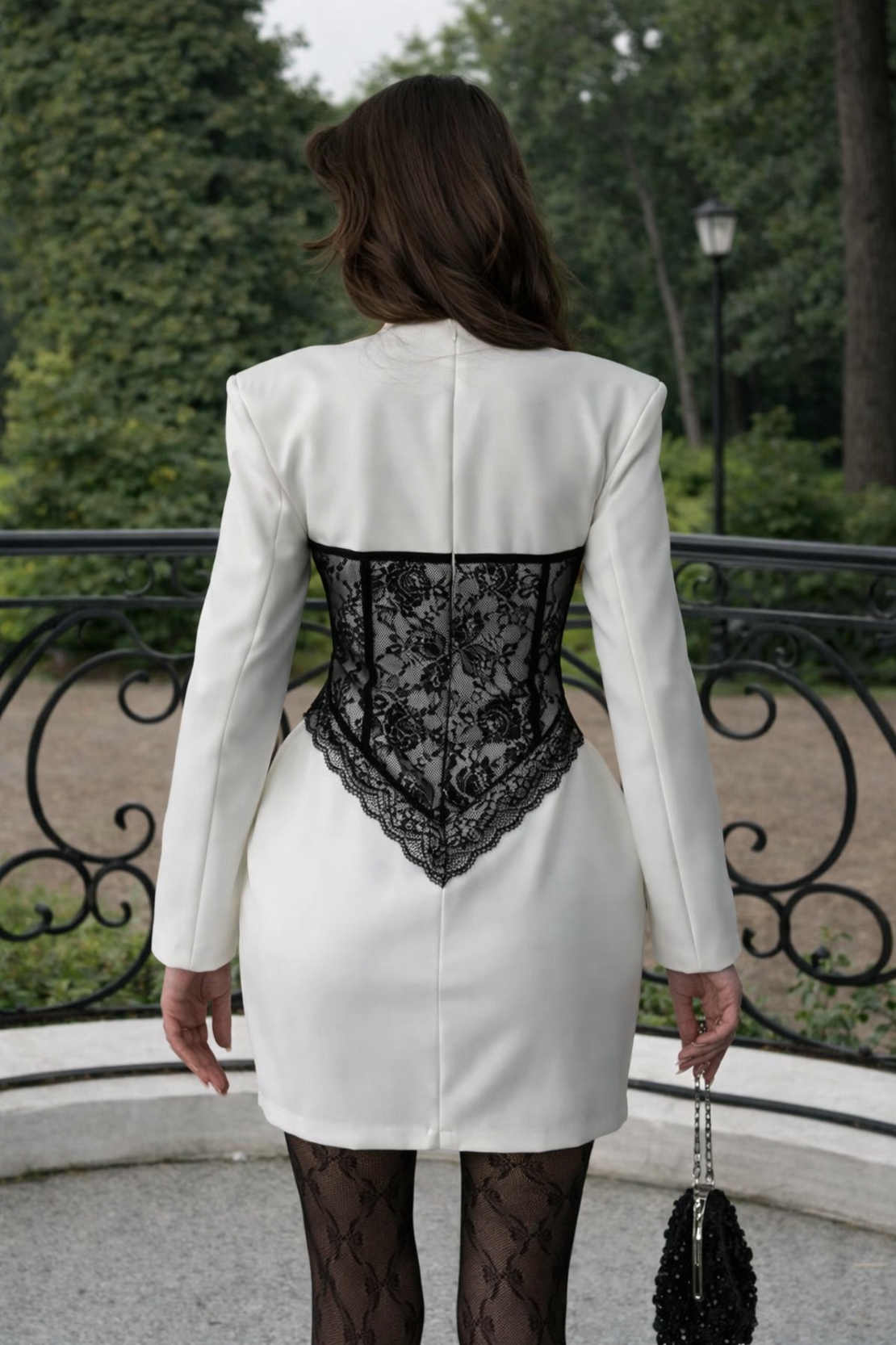 “Lace Blanc Dress” - Елегантна рокля с дантела