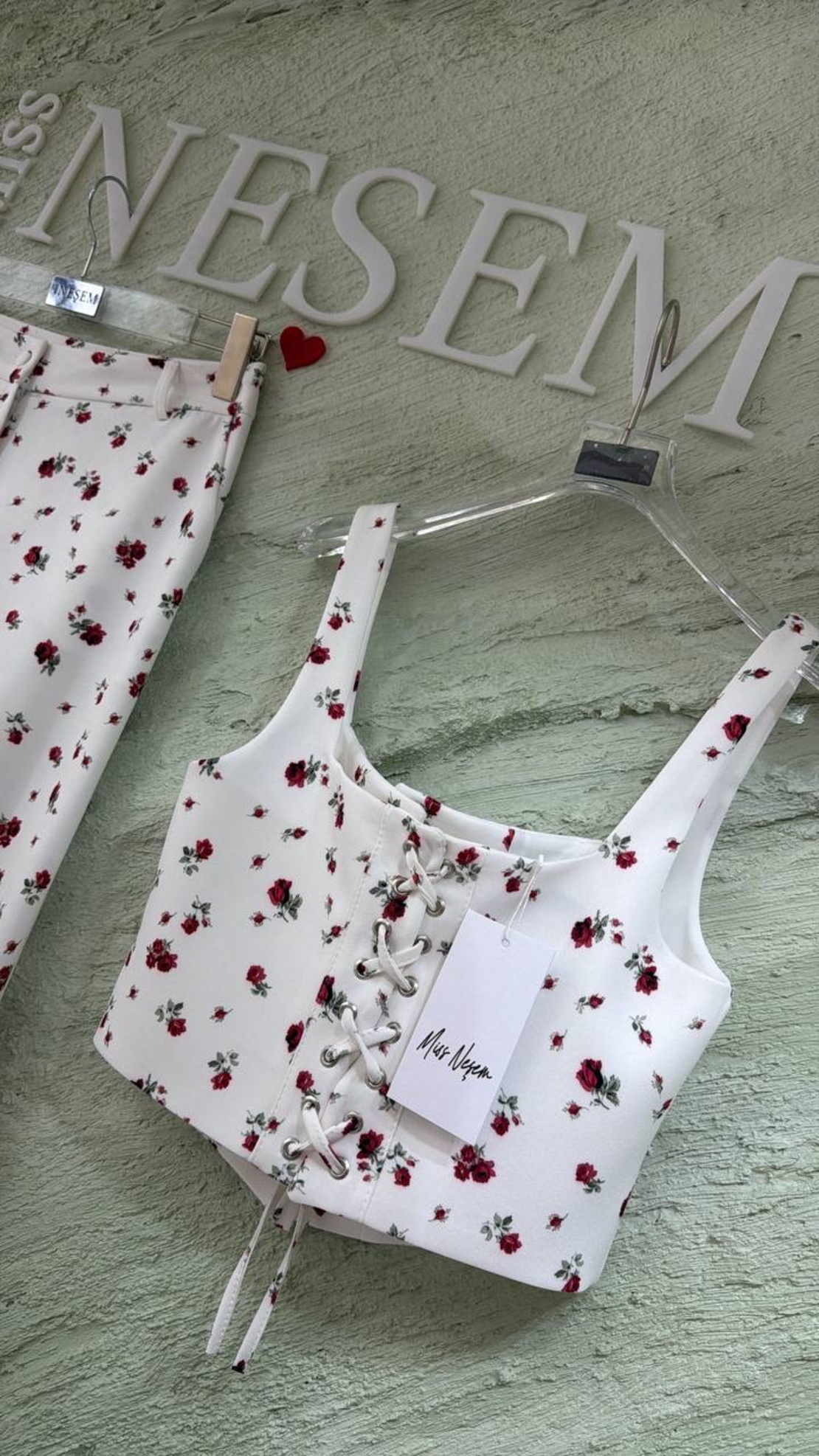 “Vintage Rose Set” red - комплект