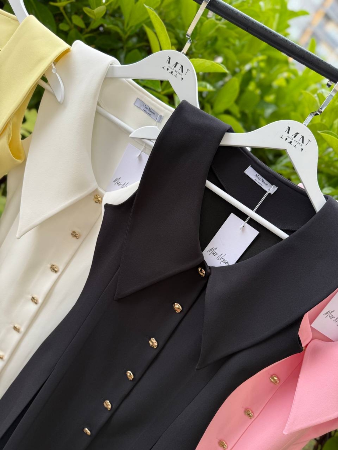 Luxe Dress в Черно