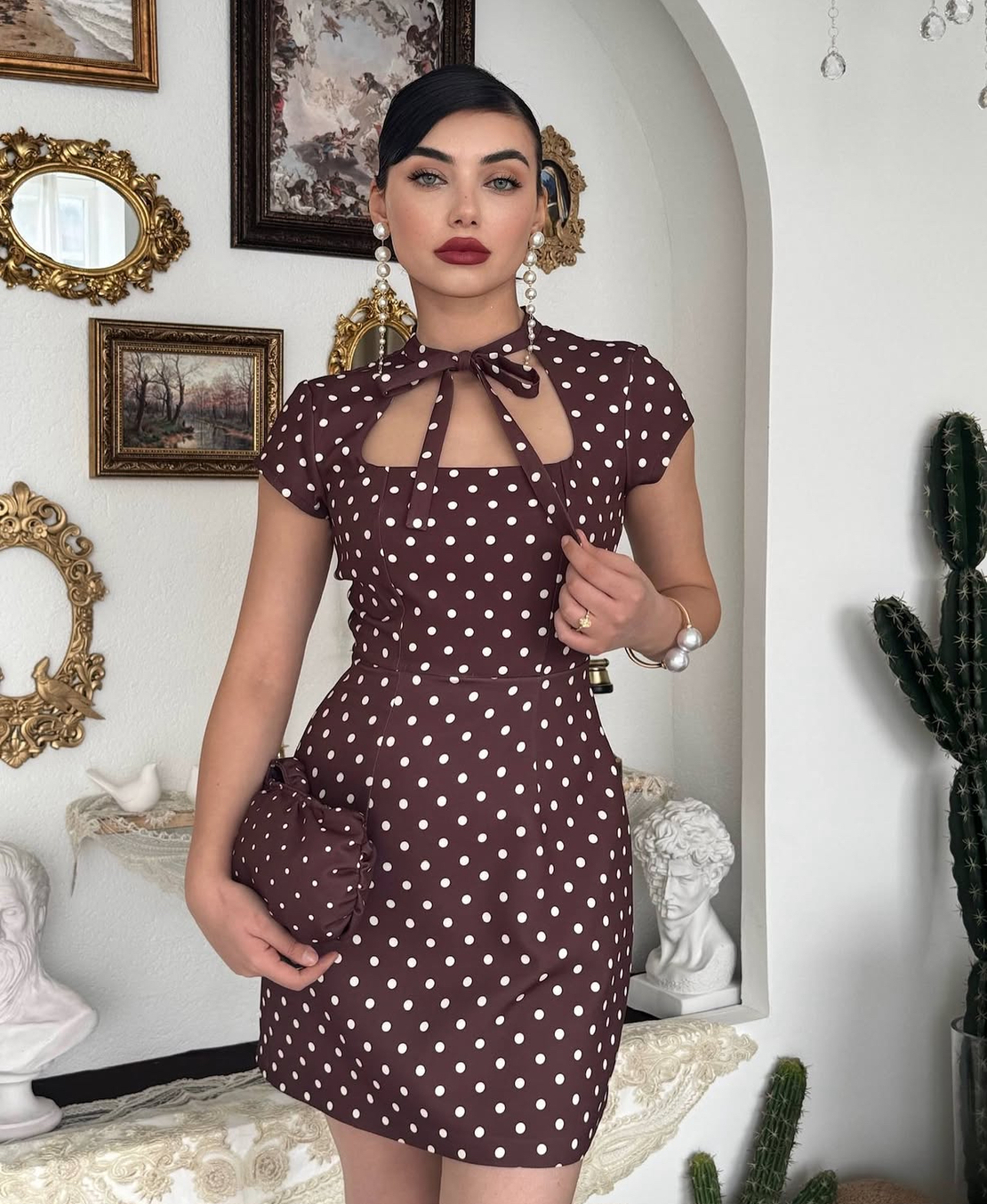 “Paris Chic” brown - Елегантна рокля на точки