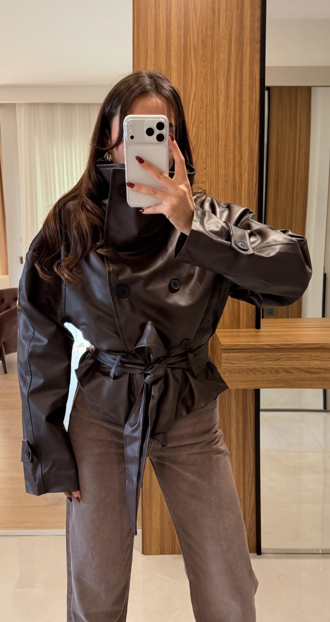 High Neck Commander – Кожено яке