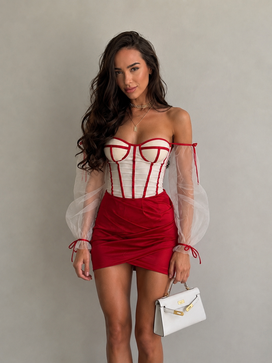 “ Tulle Desire” red – Сет от бюстие с тюлен ръкав и сатенена пола