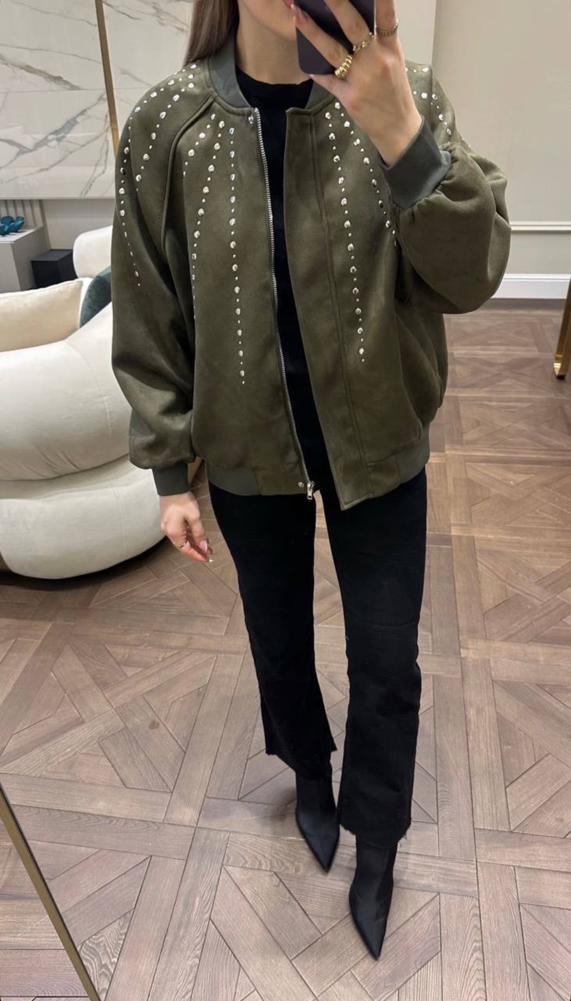 Bomber Chic  Green – яке/бомбър от набук с кабзи