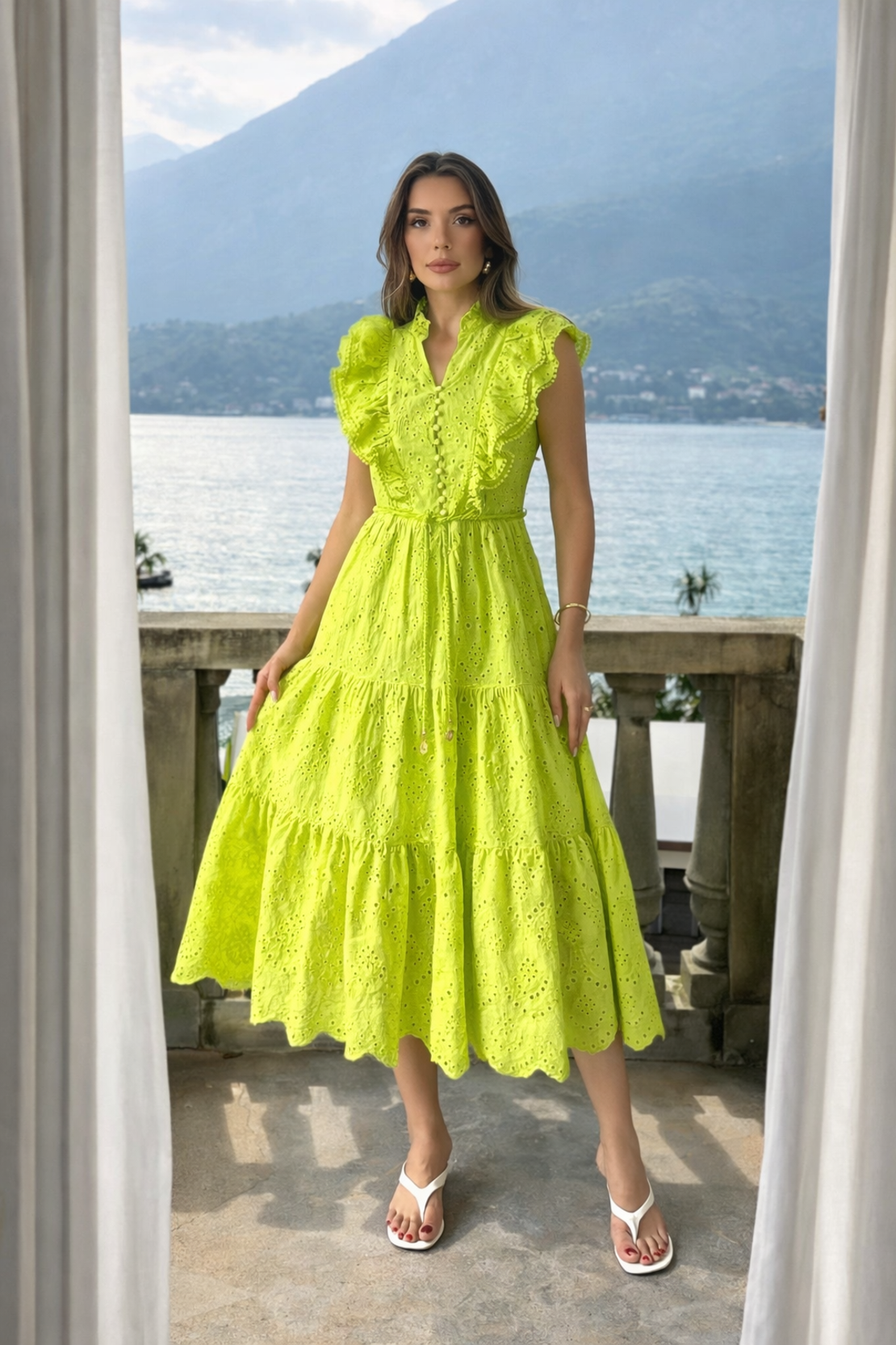 Дълга рокля с английска бродерия - Лайм