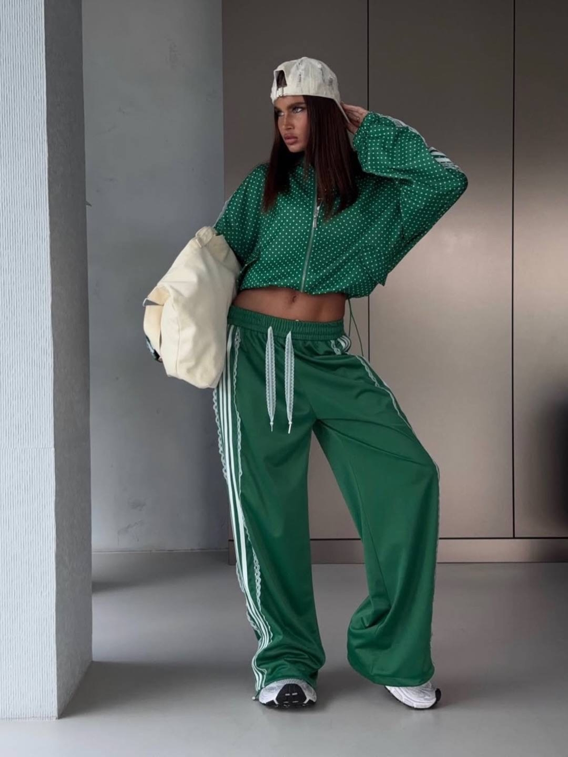 “ Bella “ green - спортен екип  с дантела