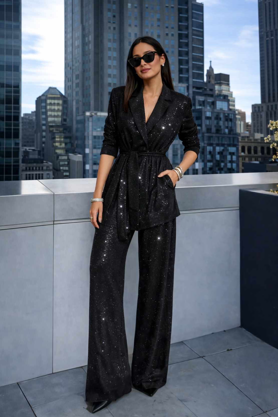 “Shine Party Suit” Black – Елегантен костюм с пайети