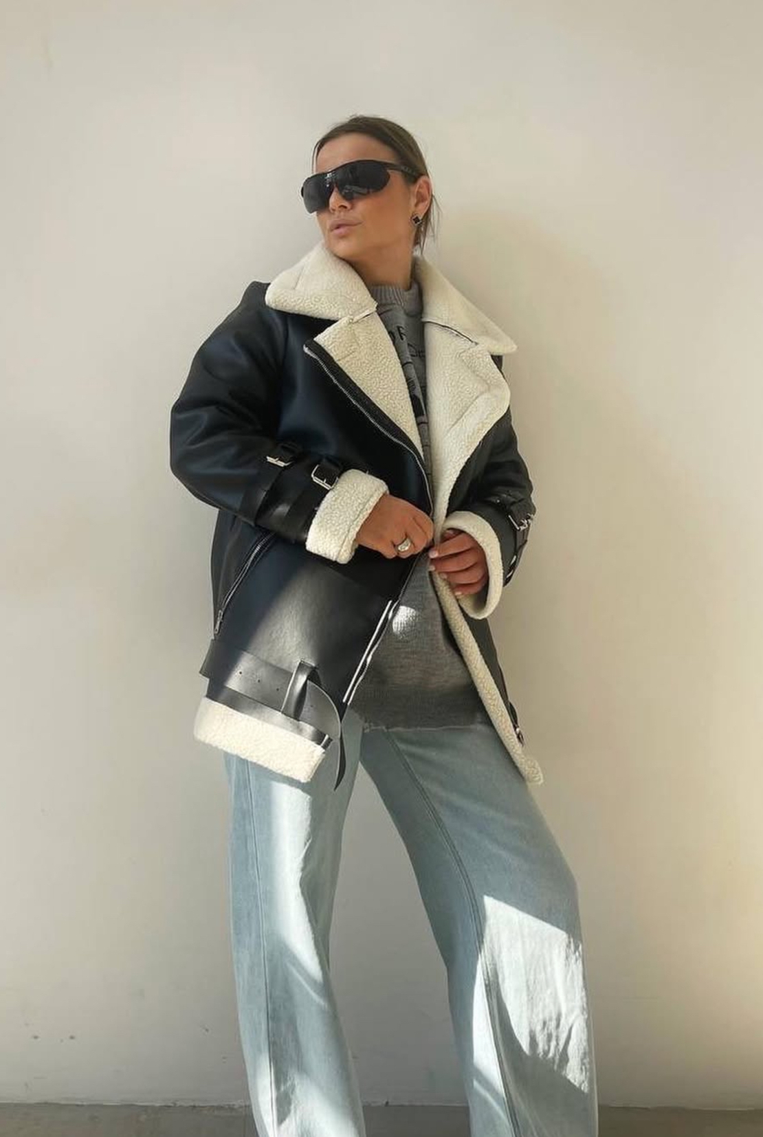 Winter Glow – кожено яке с каракул