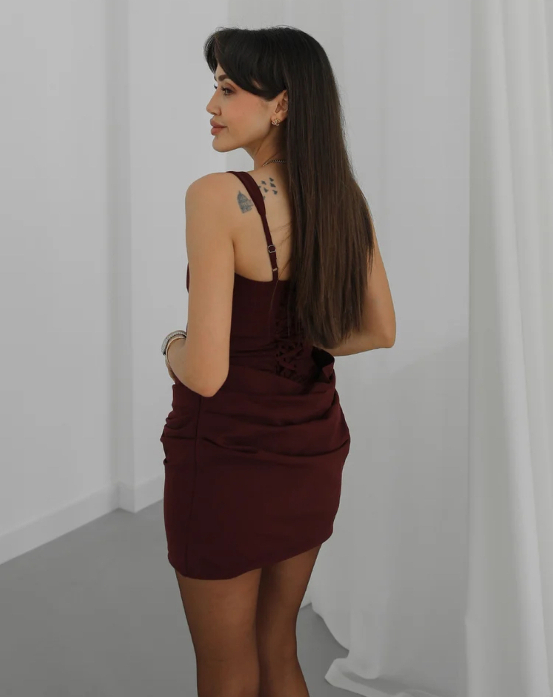 Burgundy Sculpt -  Рокля