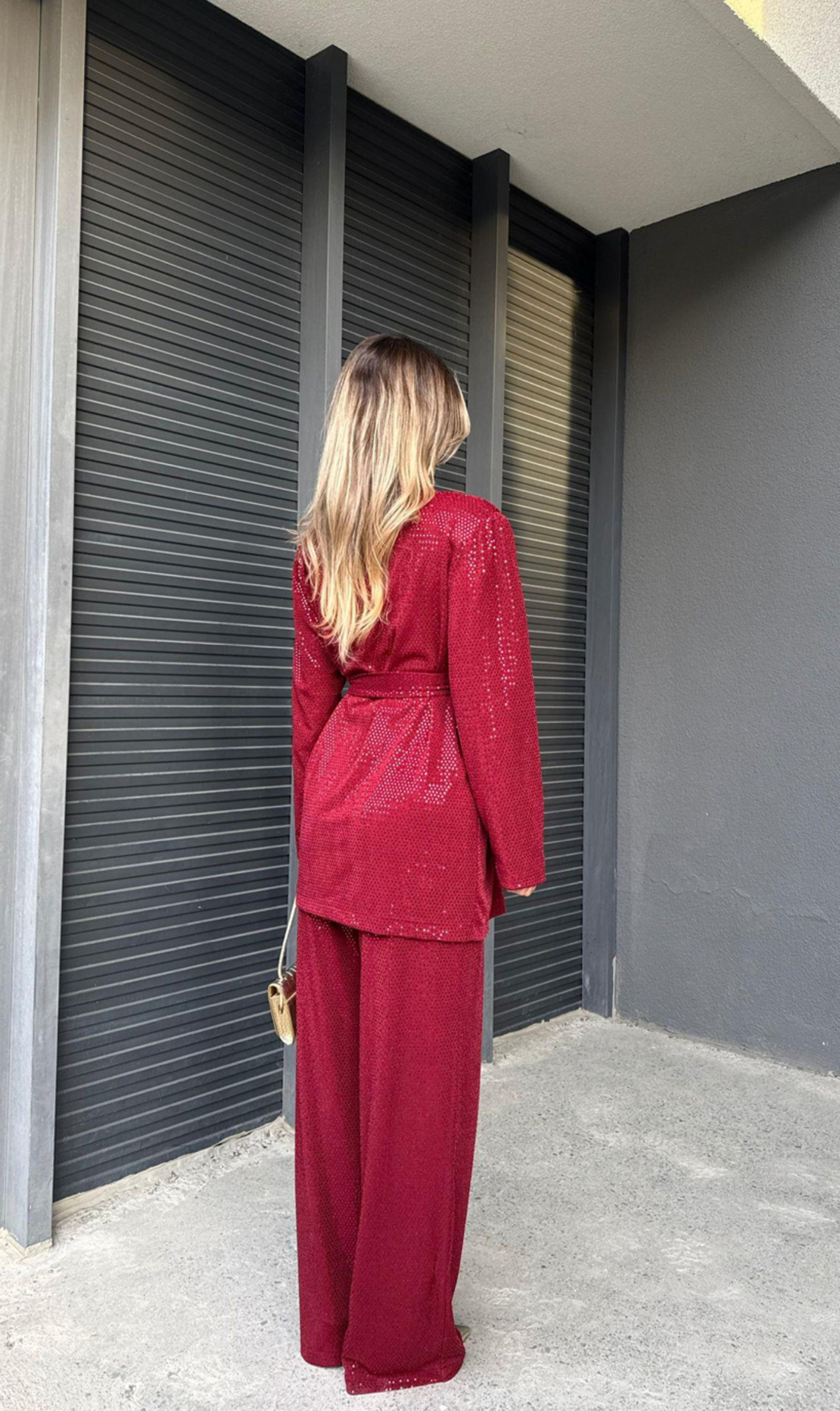 “Shine Party Suit” red – Елегантен костюм с пайети