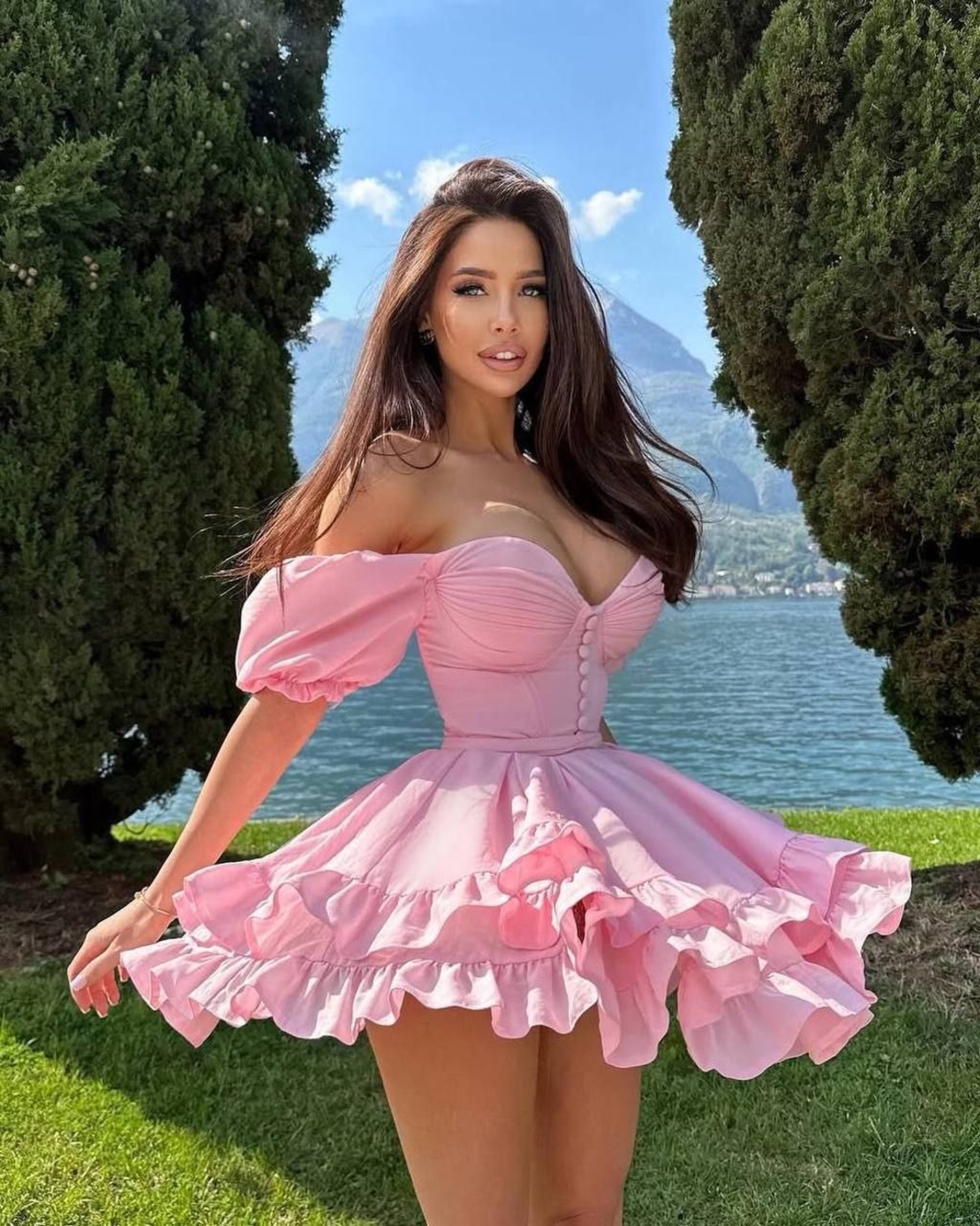 Рокля “Барби” – корсетна елегантност Pink