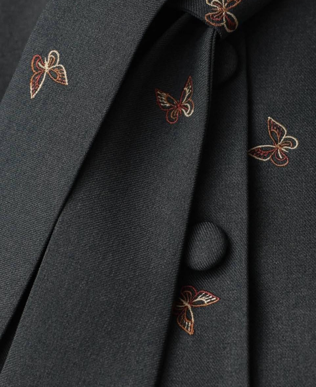 Butterfly Noir Set - Елегантен костюм