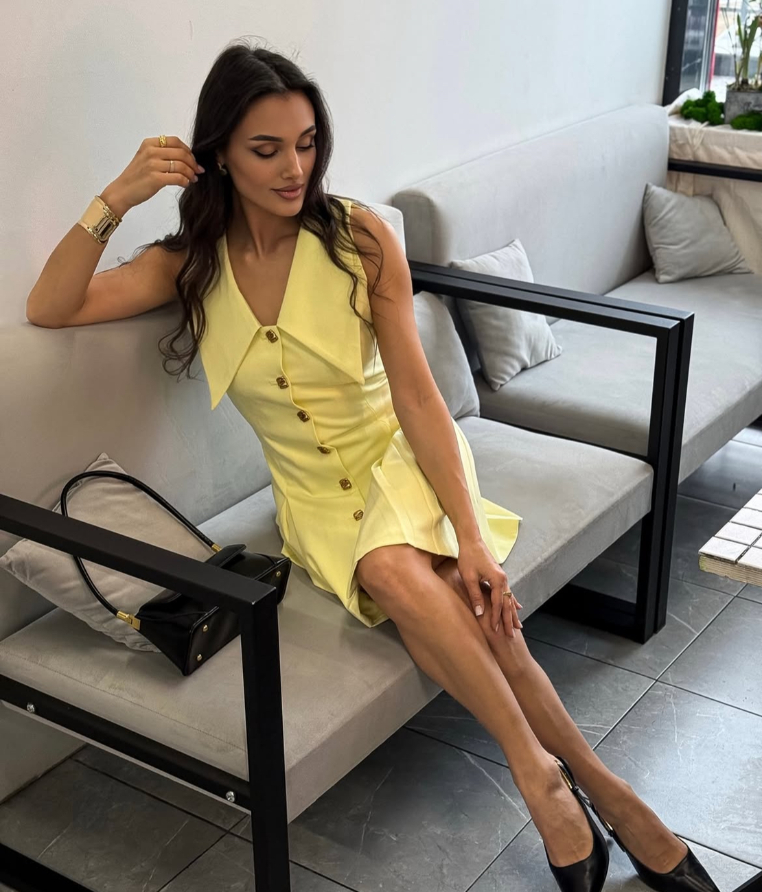 Luxe Dress в жълто