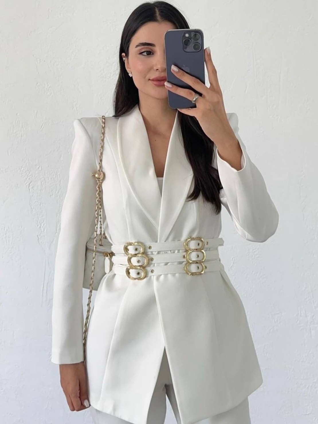 Blazer “Power Line” white– с 3 колана и изваяни рамене