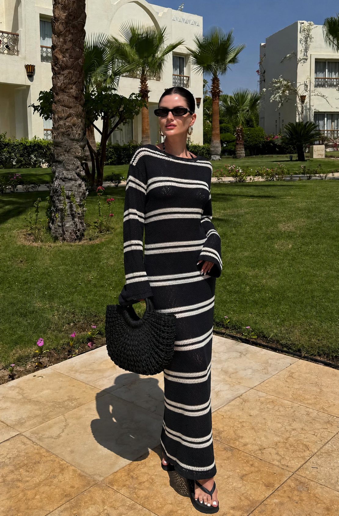 Oceana Backless black – дълга плажна рокля с отворен гръб