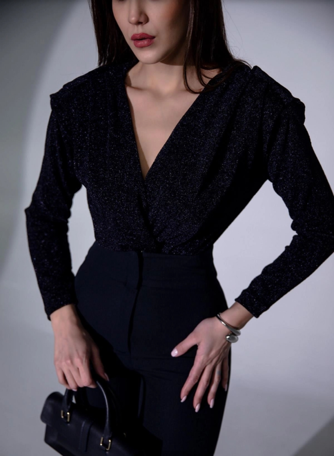 “Shine Motion Bodysuit” Black– Блестящо парти боди