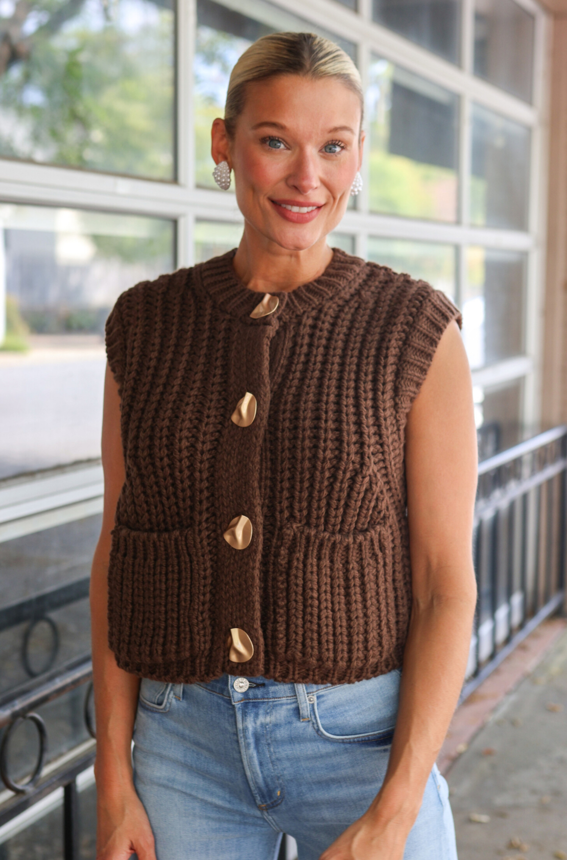 Дамска плетена жилетка без ръкави Cozy Knit Vest