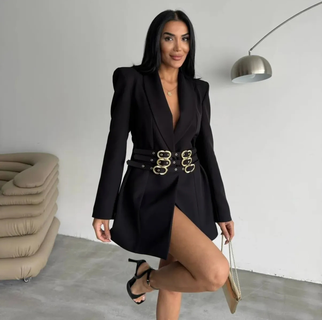 Blazer “Power Line” Black – с 3 колана и изваяни рамене