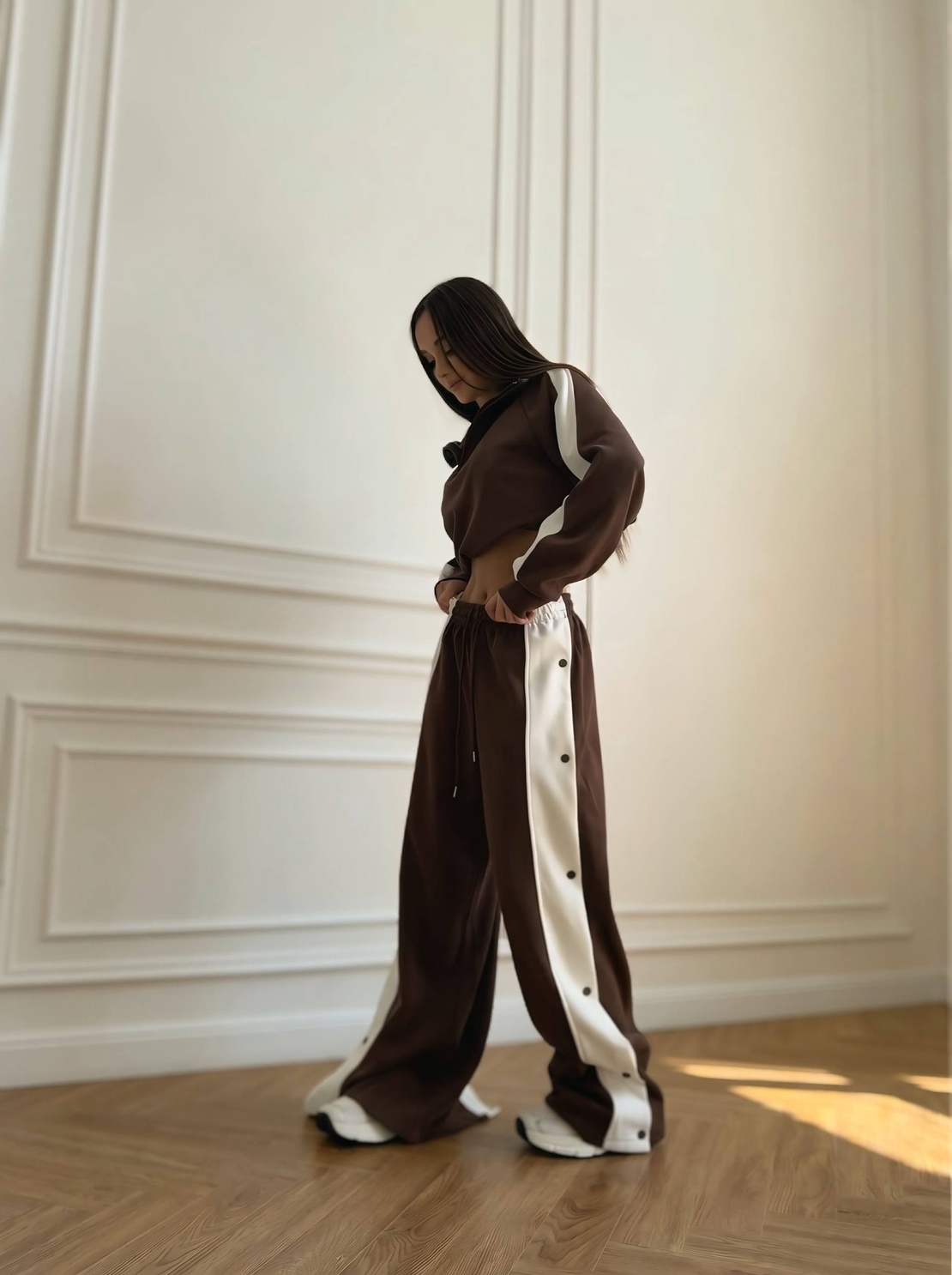 “ Urban Contrast Luxe Set “ brown - спортен екип с копчета