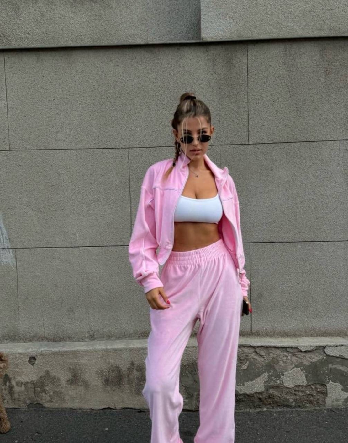 Velour Touch Set Pink – спортен екип от мек велур
