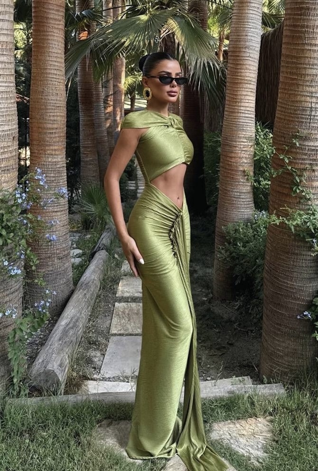 “Sculpt Glam Dress” Green - Дълга рокля