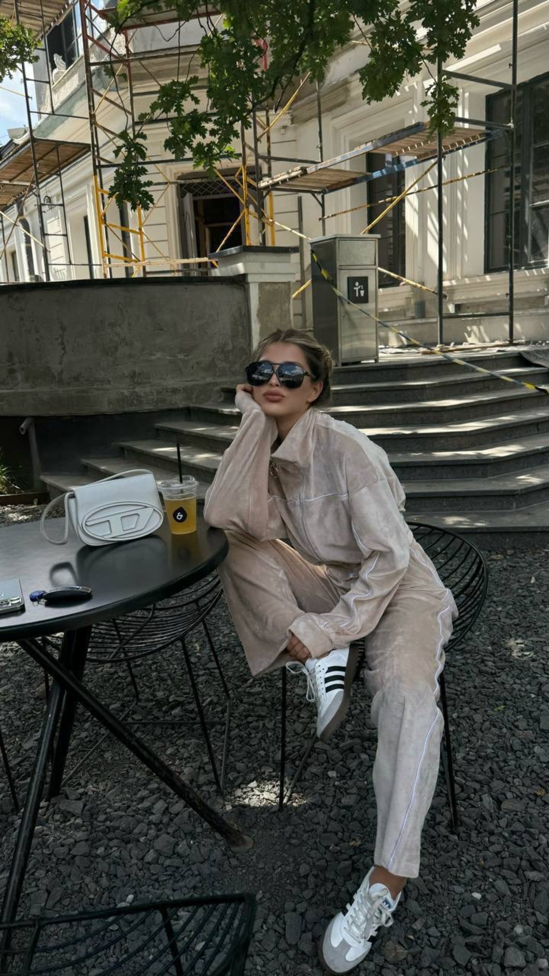 Velour Touch Set Beige – спортен екип от мек велур