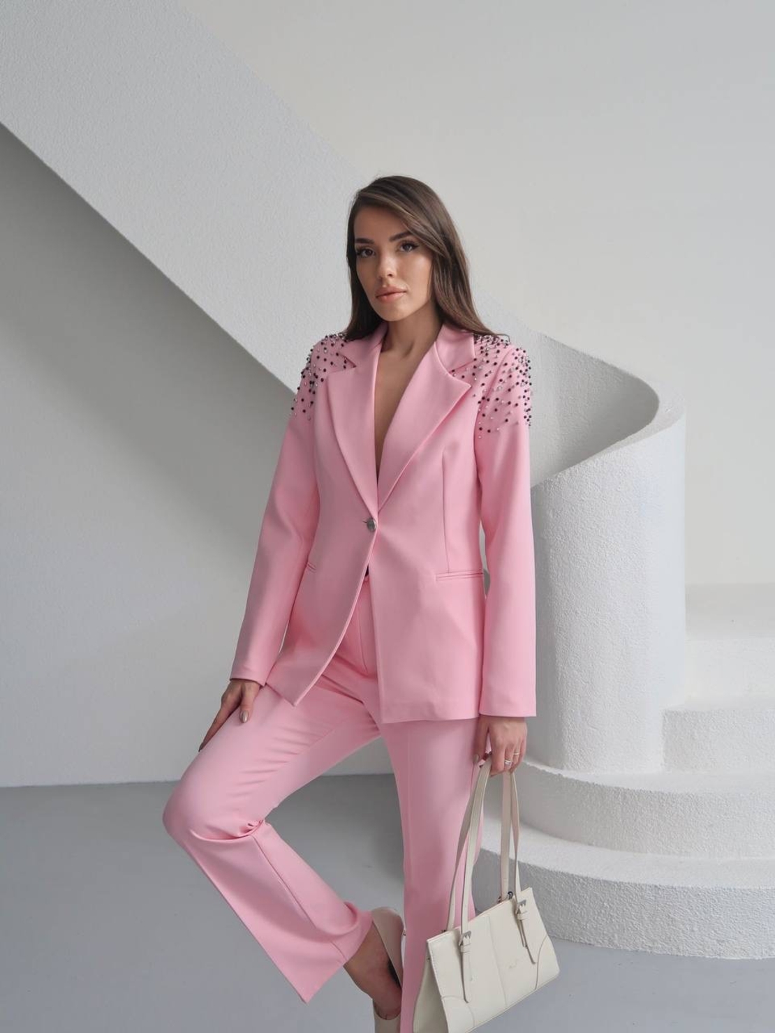 Elegance Power Suit Pink  - Сако и панталон