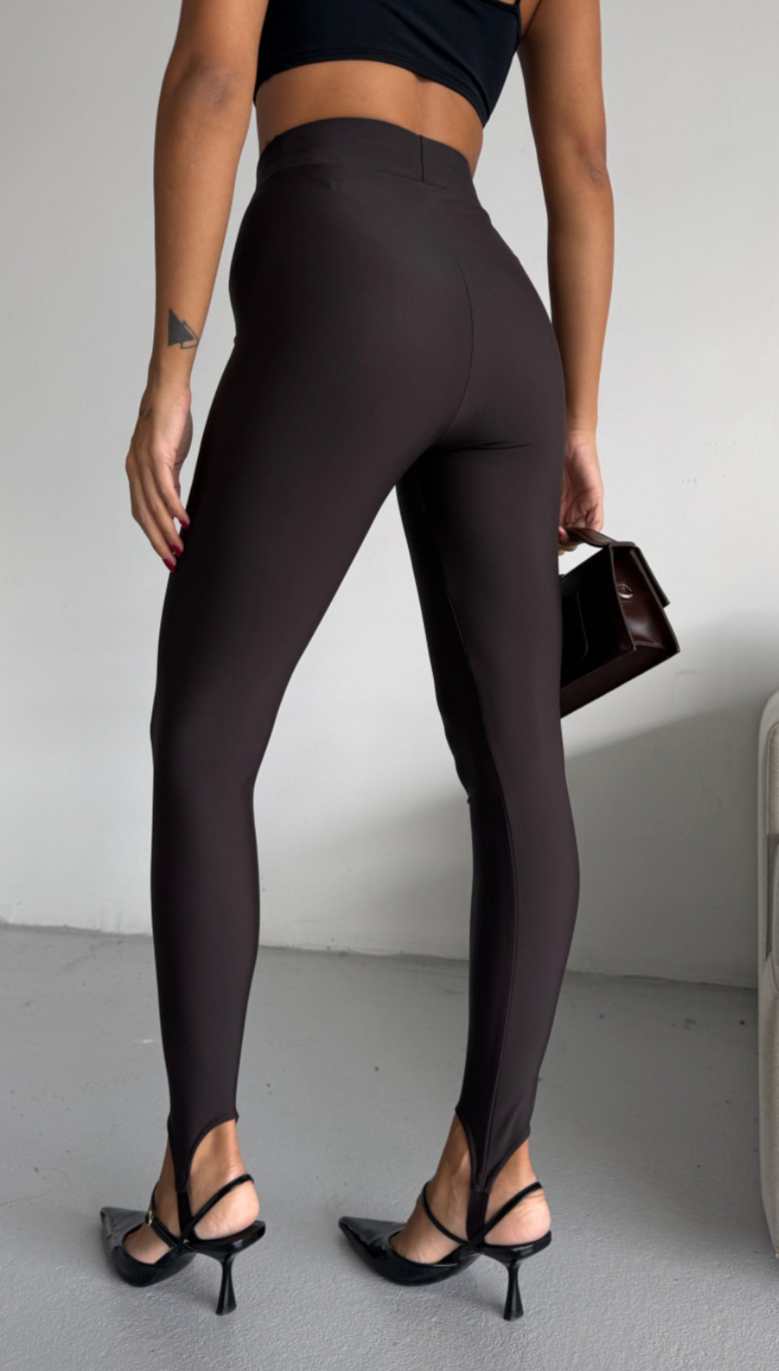 ShapeFlex Brown – спортно-елегантен клин