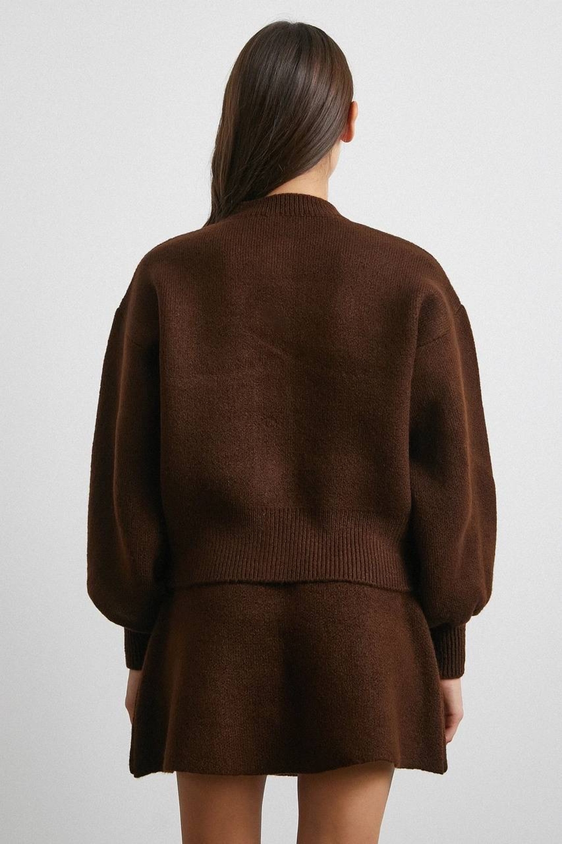 Winter Muse brown – плетен комплект жилетка и пола