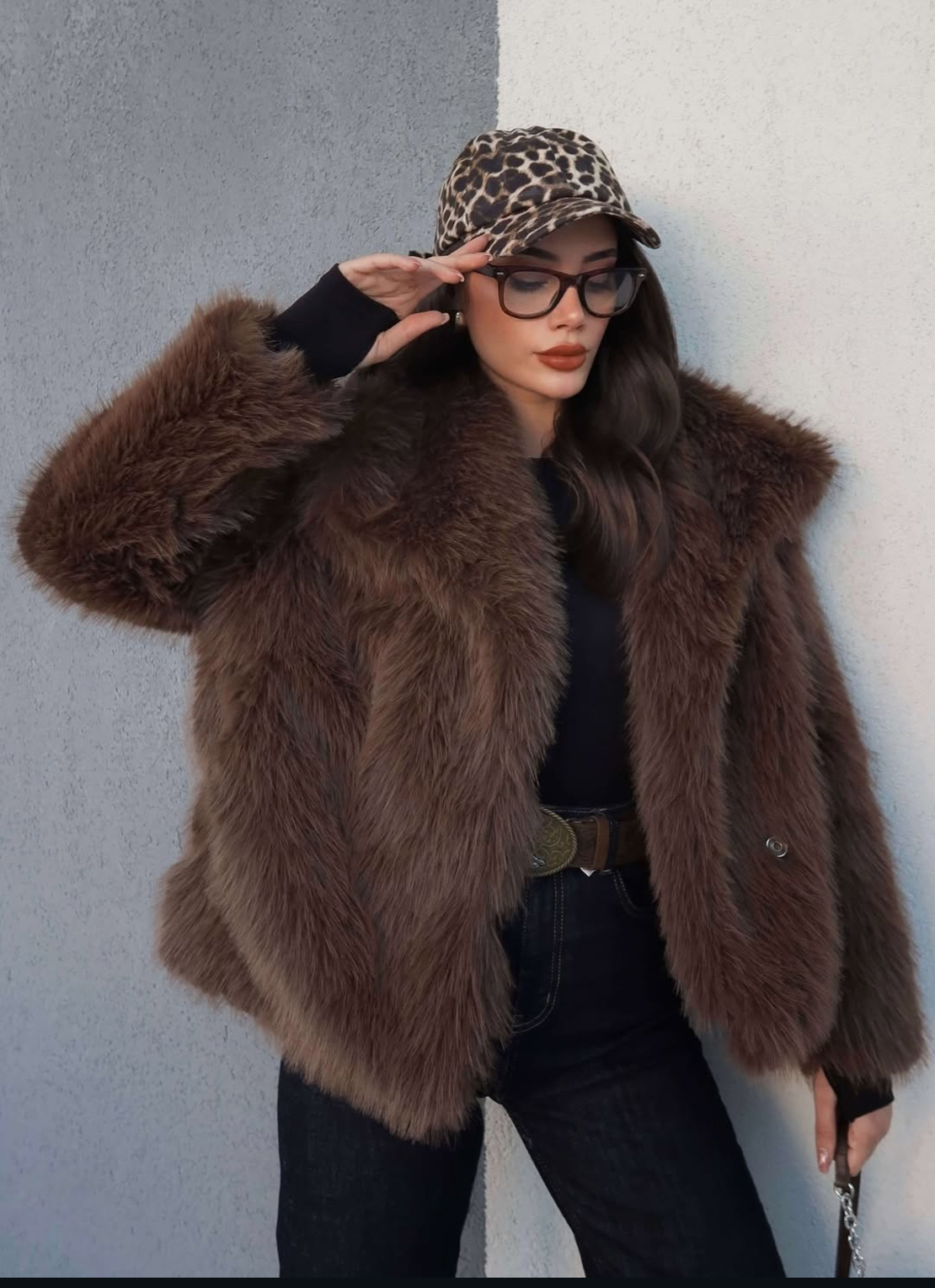 MOCHA палто от еко косъм