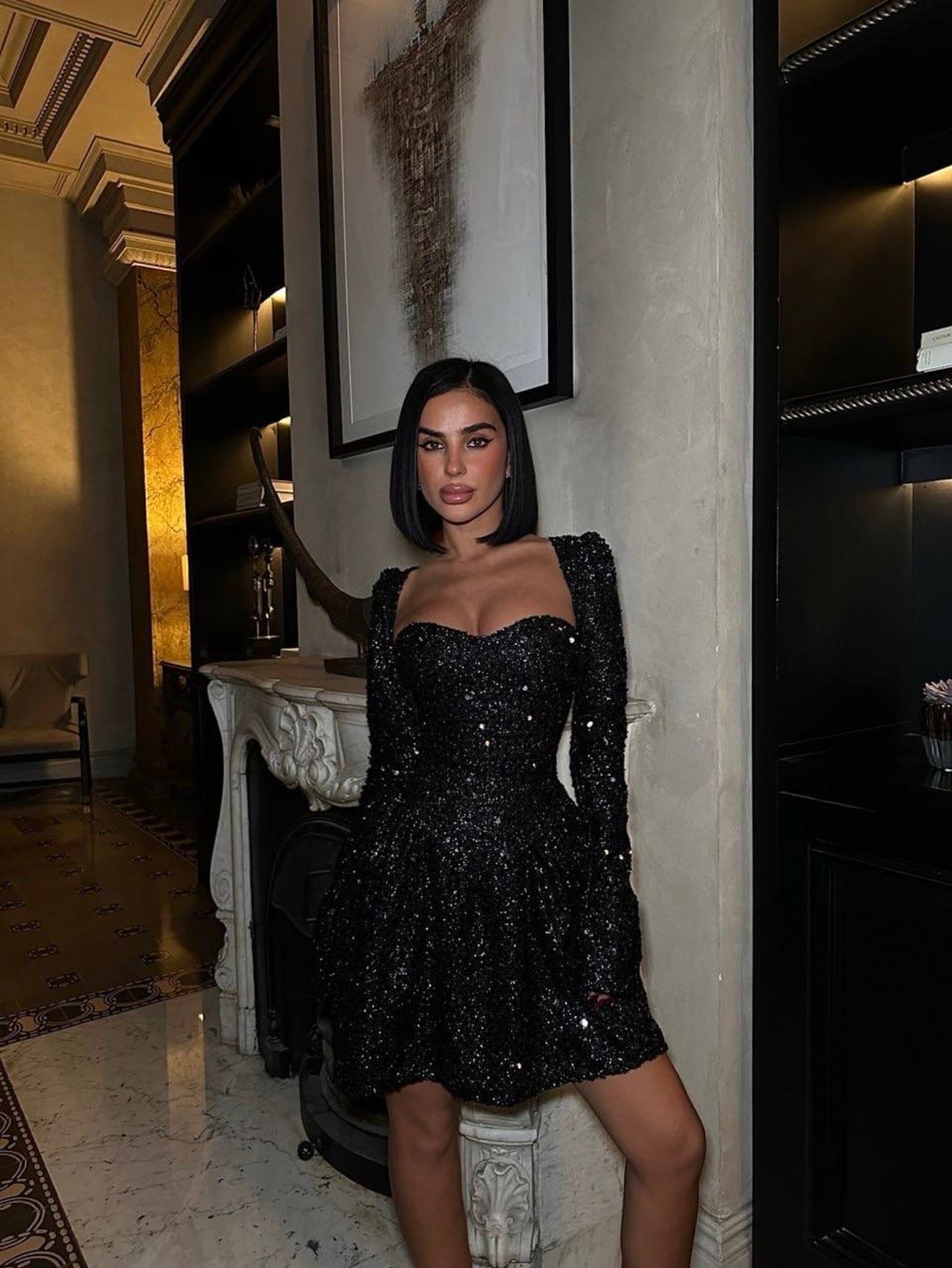 Рокля „Shimmer Bloom“ – Къса празнична рокля с пайети