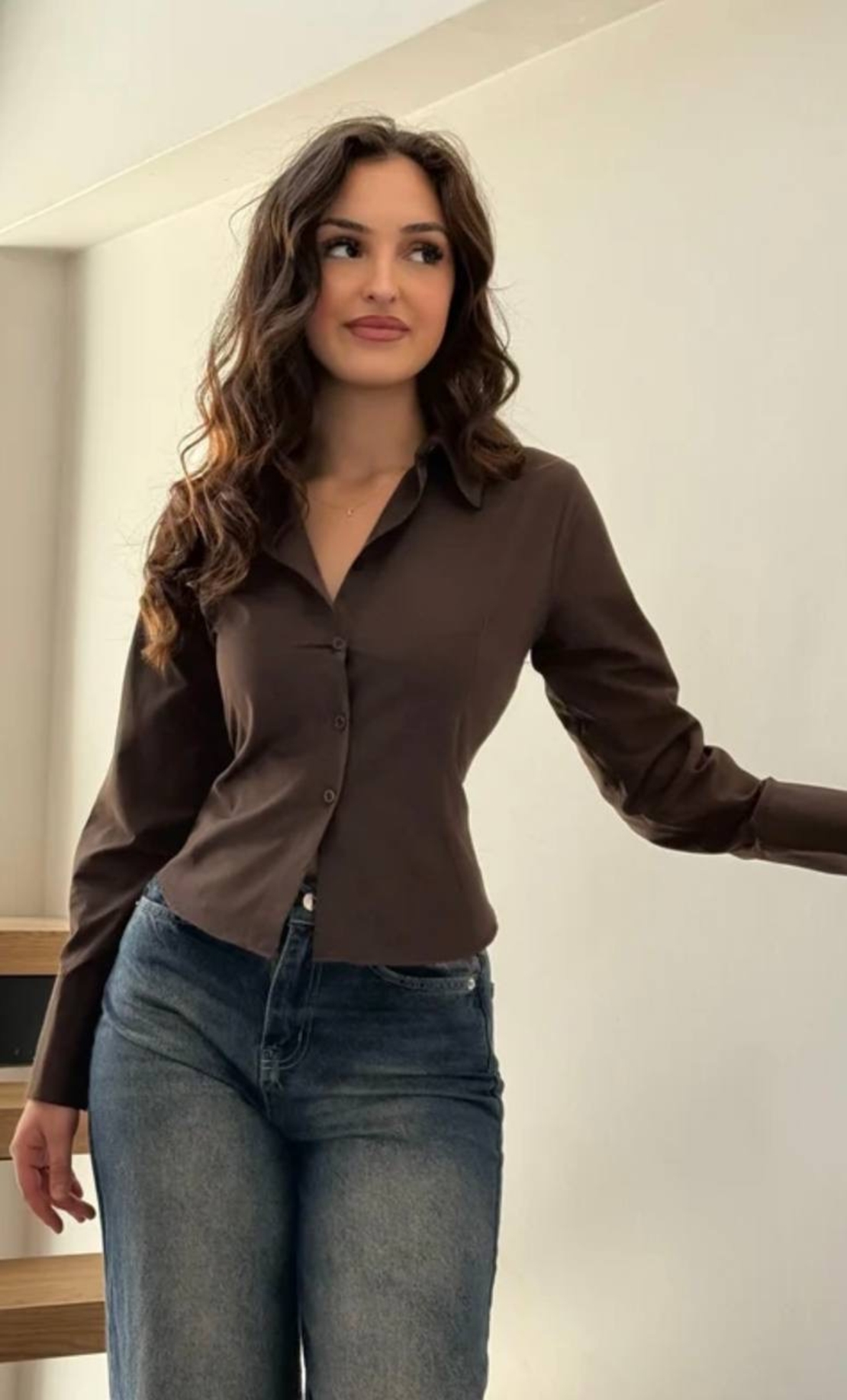 Риза с подчертан силует и връзки на талията - Brown