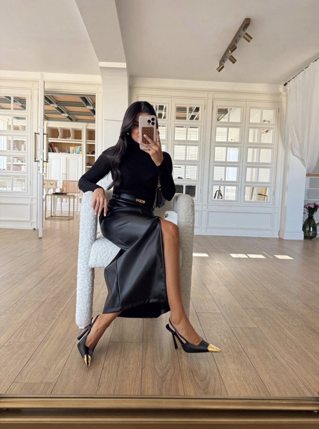 Елегантна кожена пола Noir