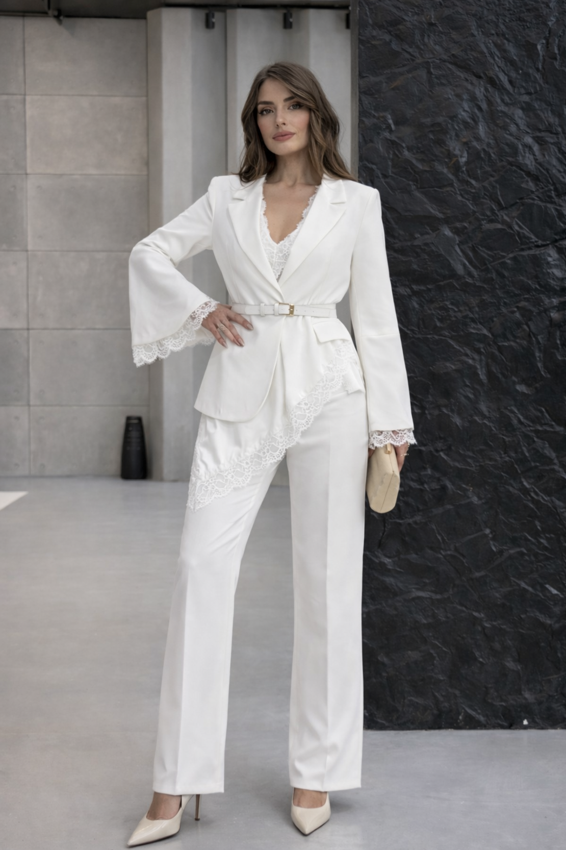 “Ivory Elegance” – костюм 3 части