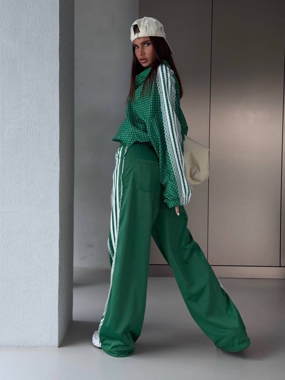 “ Bella “ green - спортен екип  с дантела