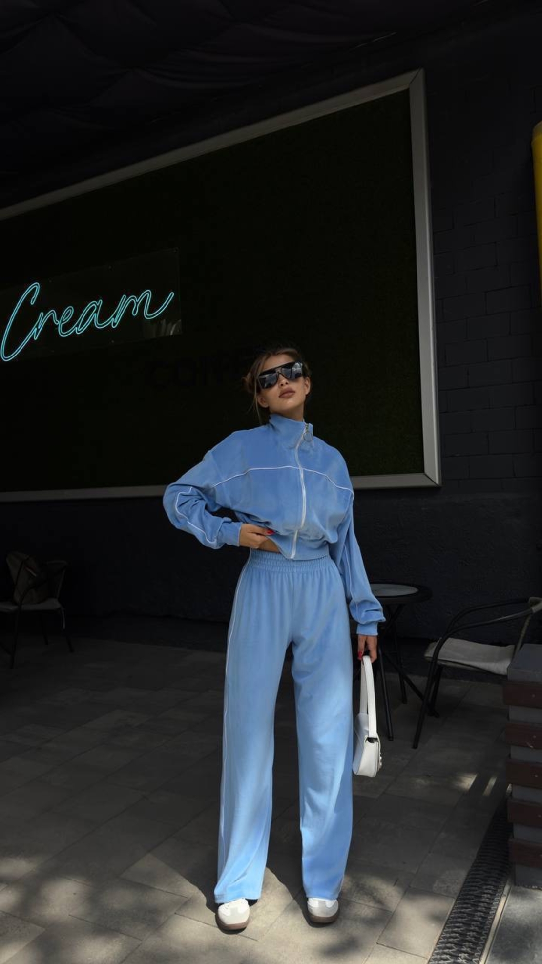 Velour Touch Set Blue – спортен екип от мек велур