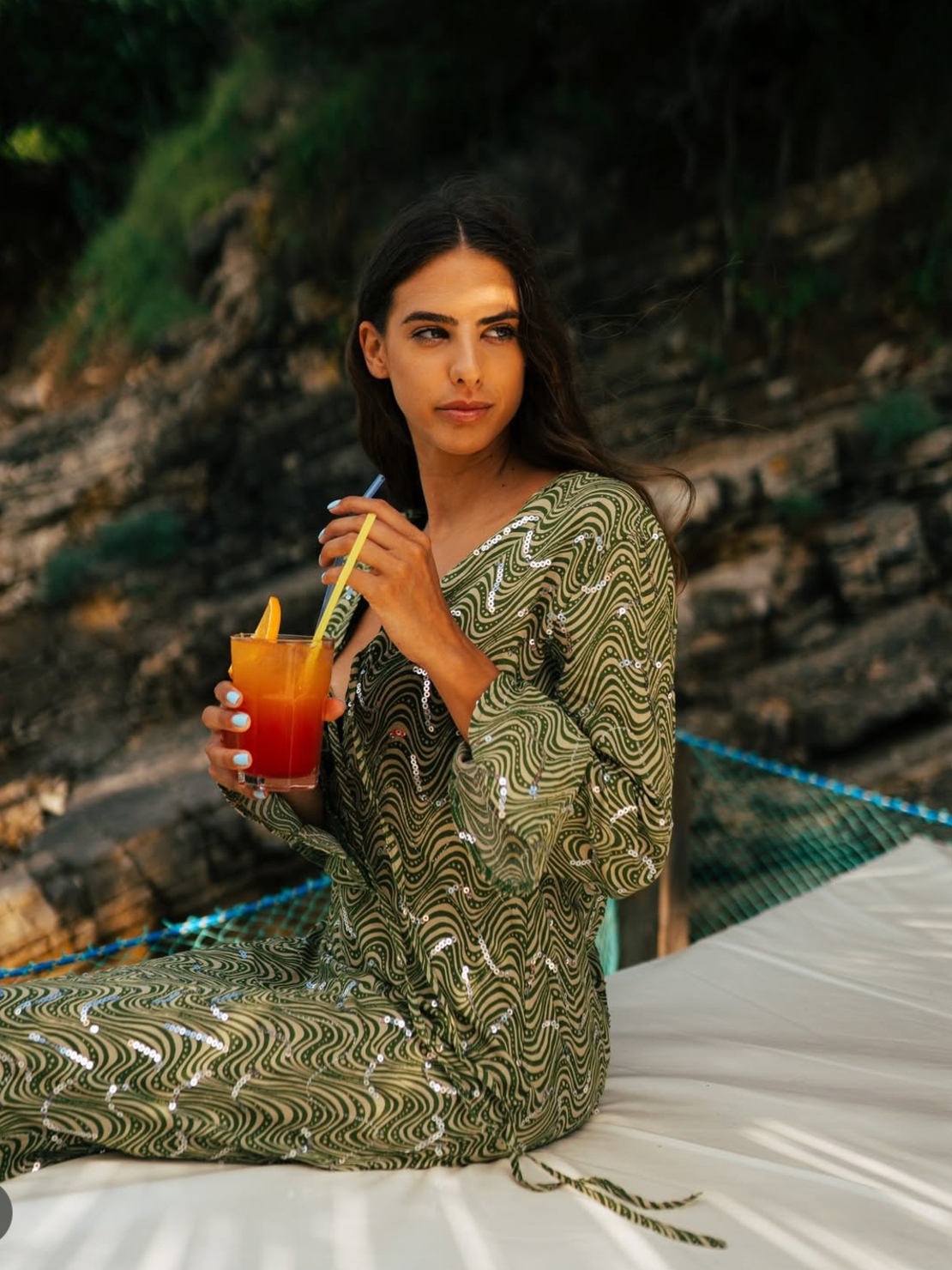 Tropica Shine – плажна туника в зелено с пайети