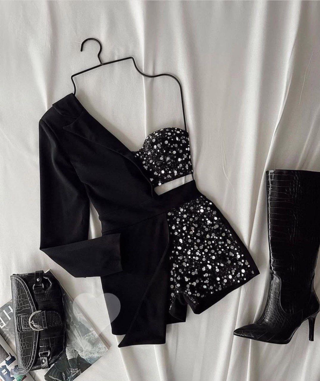 Black Glam Set – топ, къс панталон и блейзър